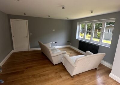 Living Room Spray Painting Decorating